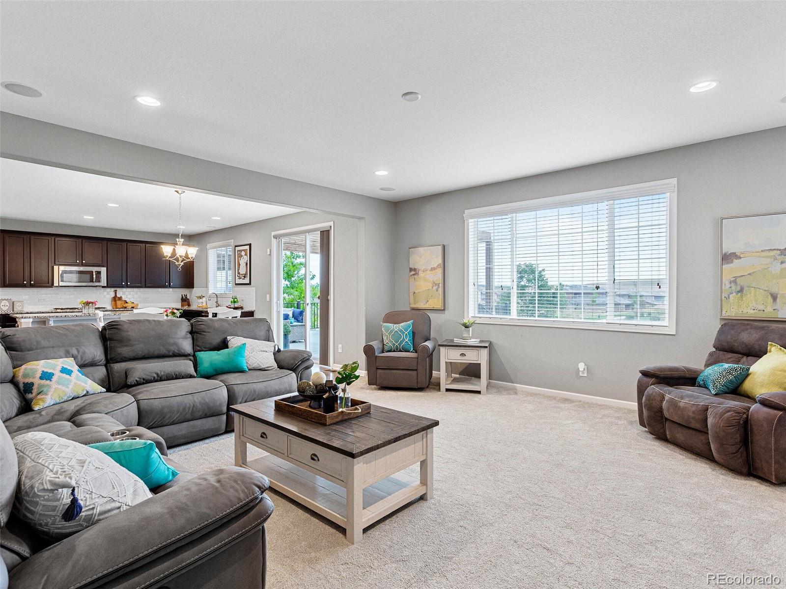 14176 Double Dutch Circle