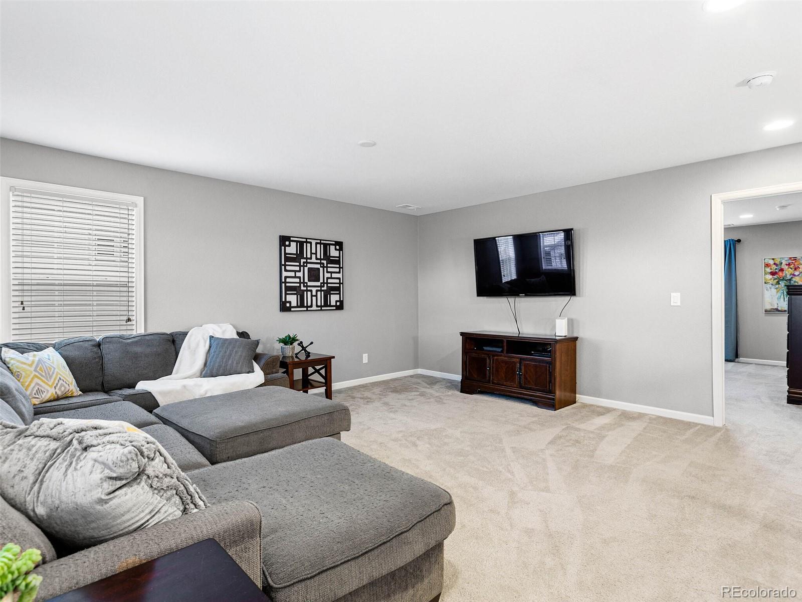 14176 Double Dutch Circle
