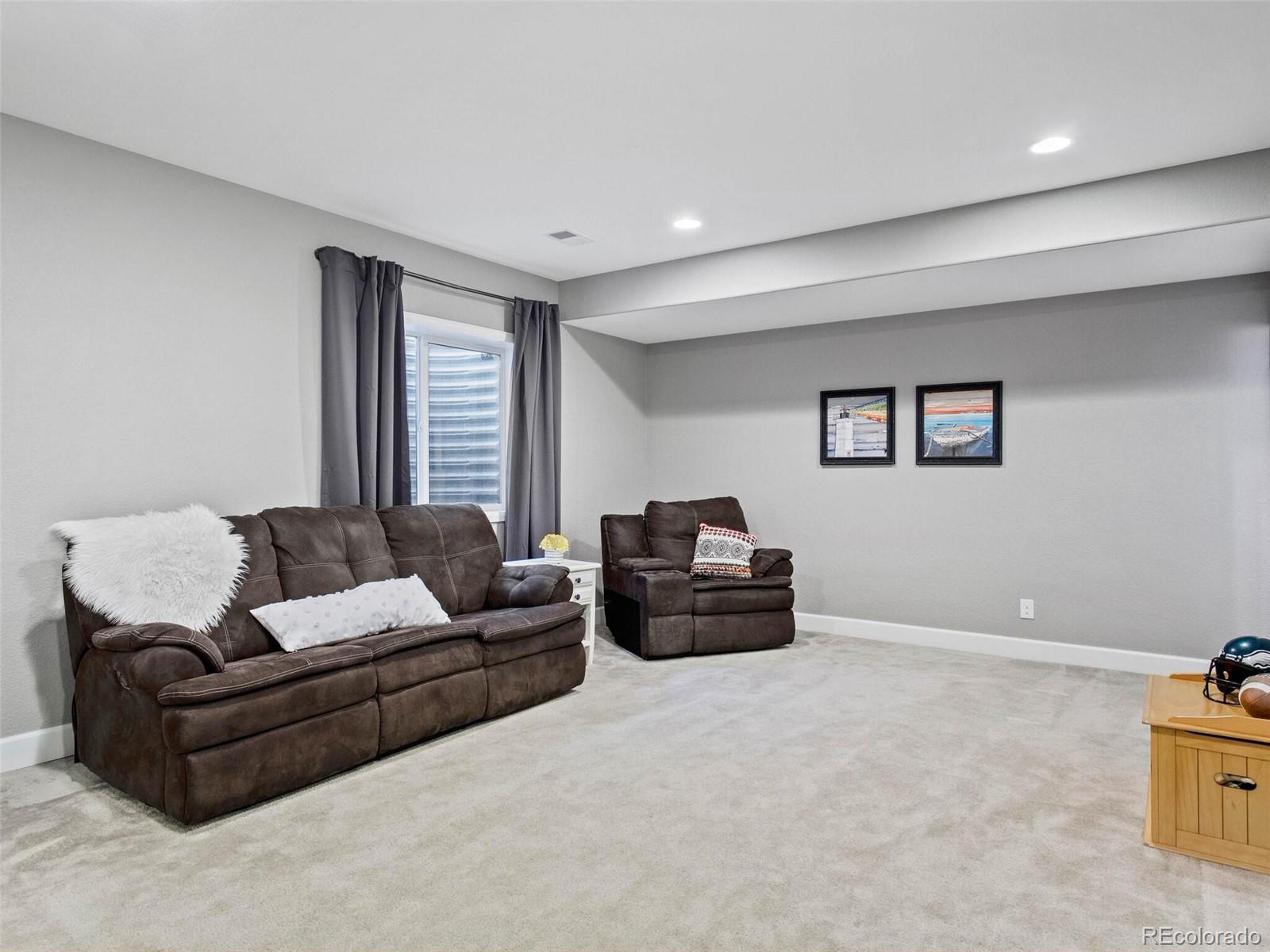 14176 Double Dutch Circle