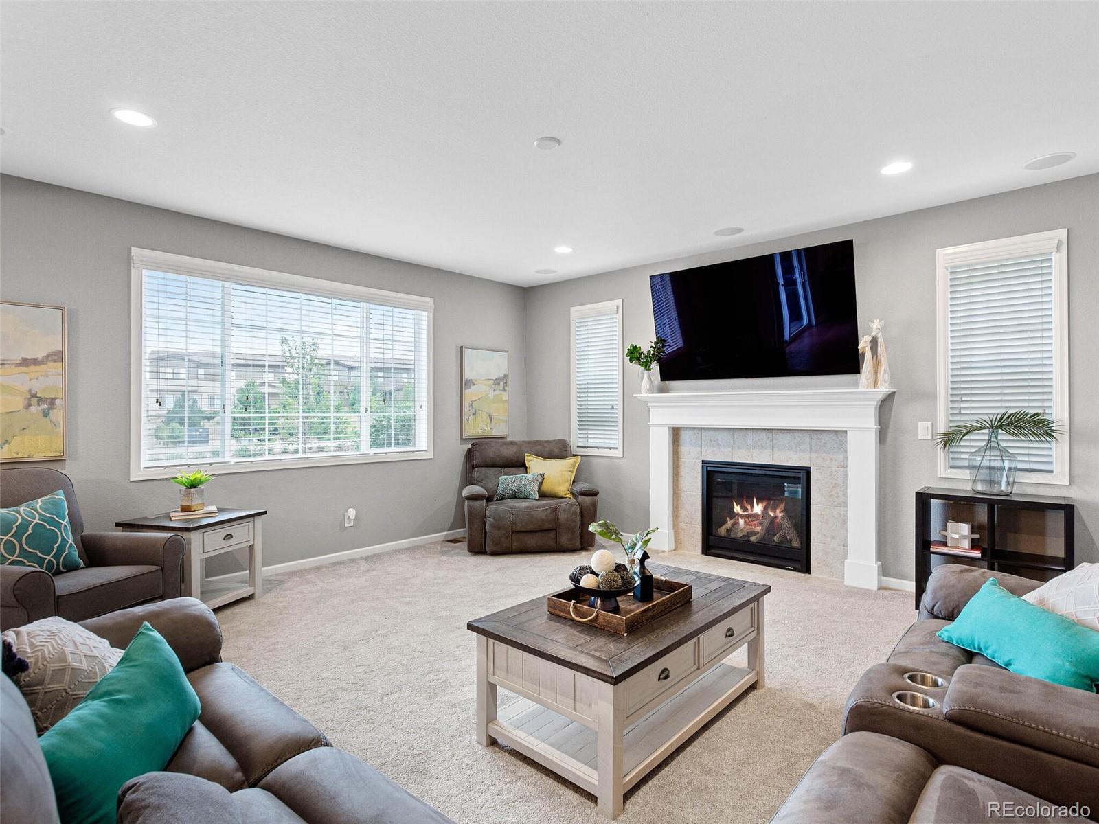14176 Double Dutch Circle
