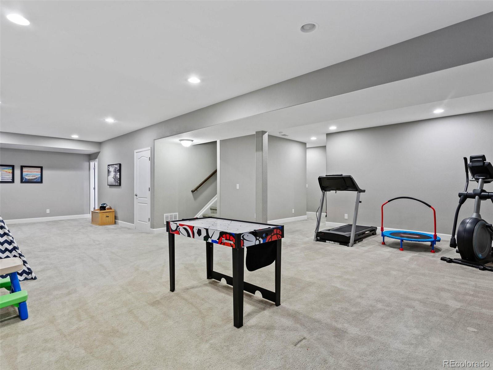 14176 Double Dutch Circle