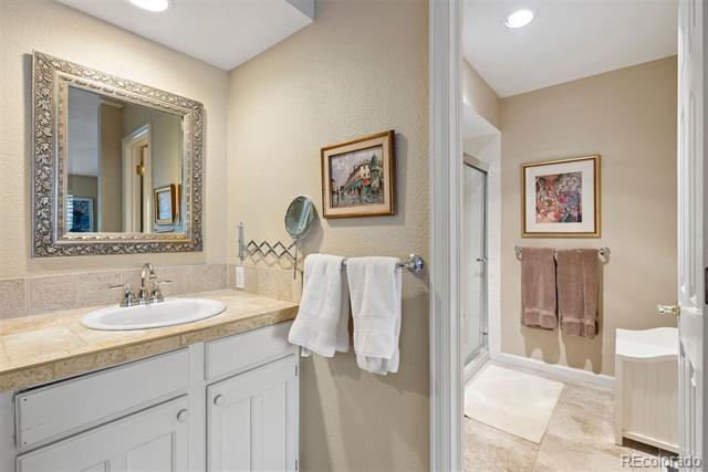 4505 S Yosemite Street Unit: 106