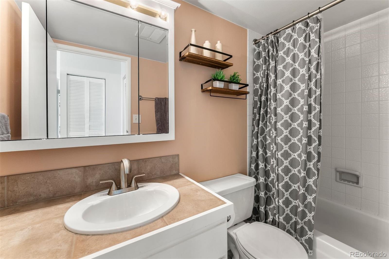 1301 Speer Boulevard Unit: 701