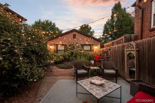 1320 Grape Street