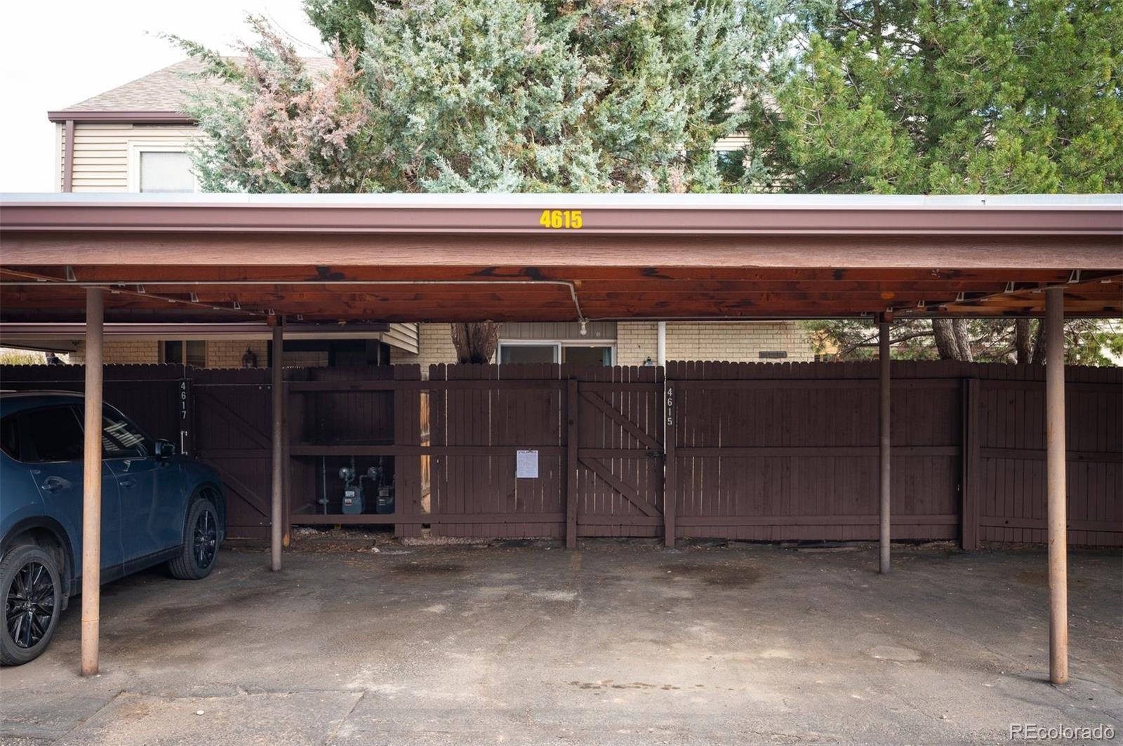 4615 W Ponds Circle