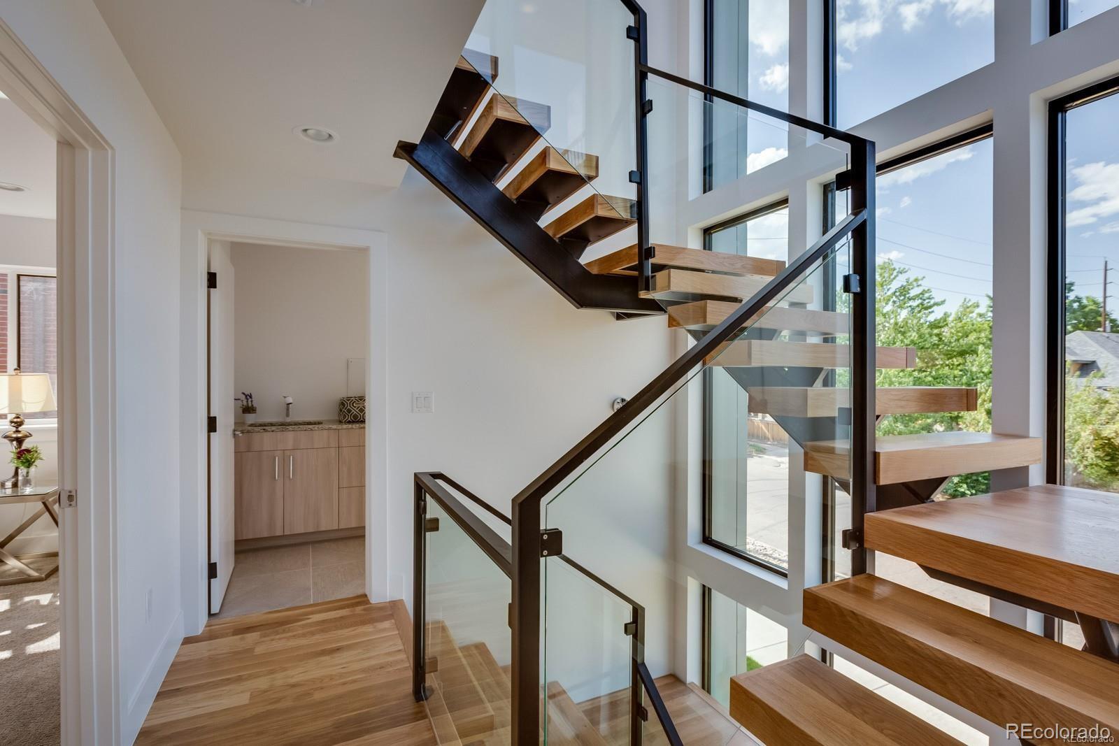 2322 W 33rd Avenue