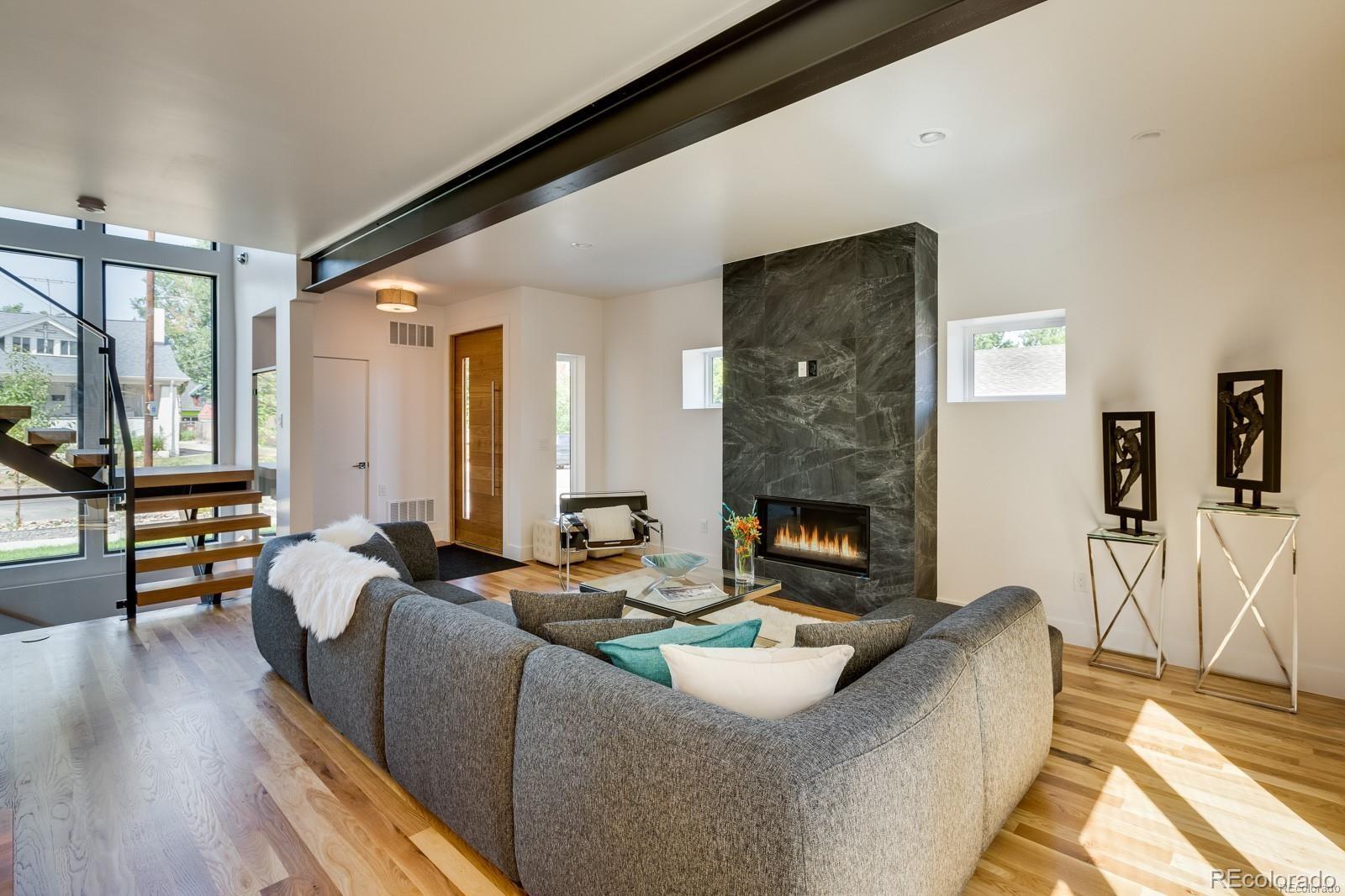 2322 W 33rd Avenue