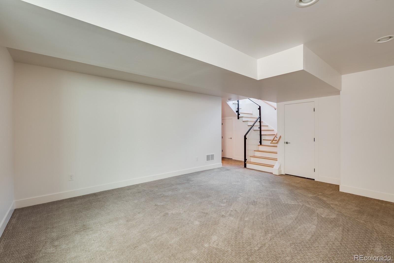 2322 W 33rd Avenue