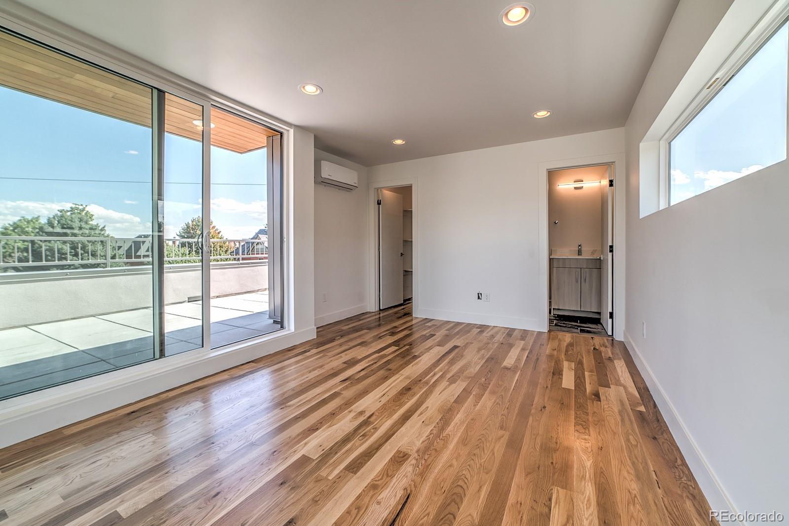 2322 W 33rd Avenue