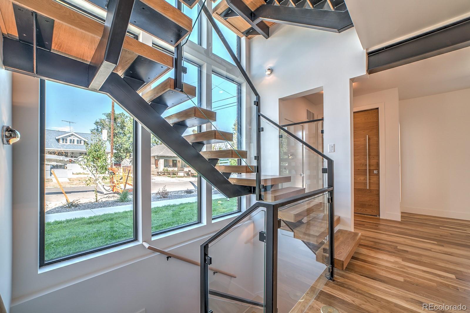2322 W 33rd Avenue