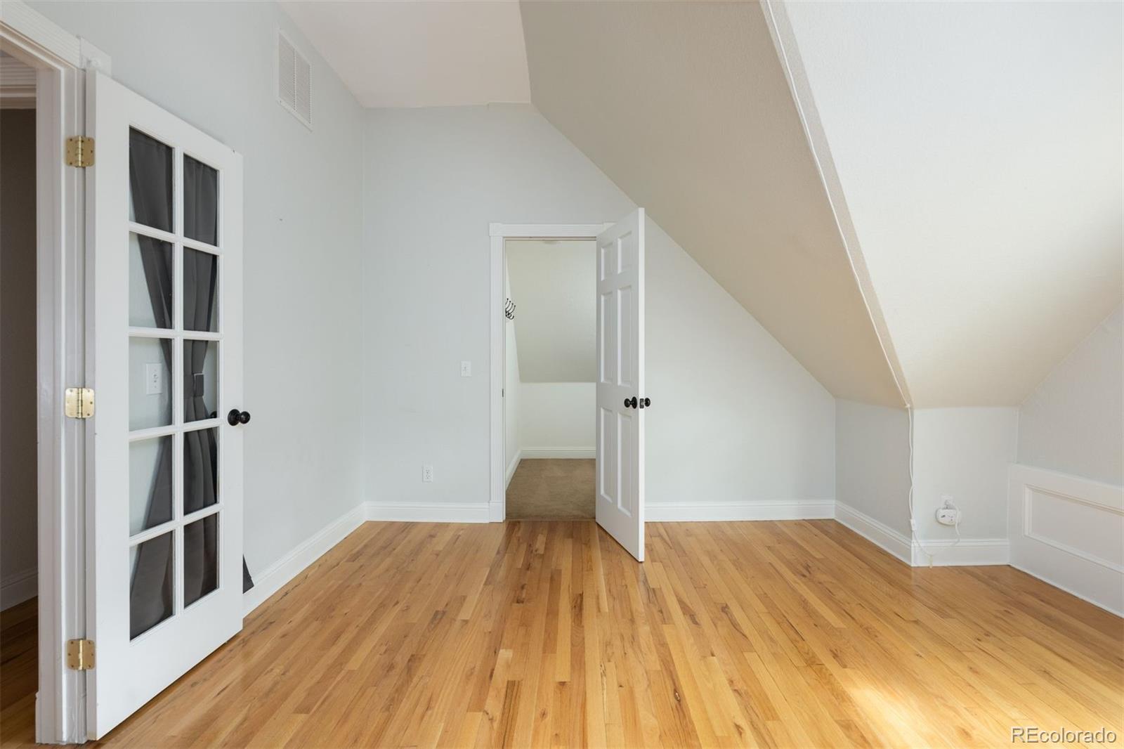 1553 N High Street Unit: 201