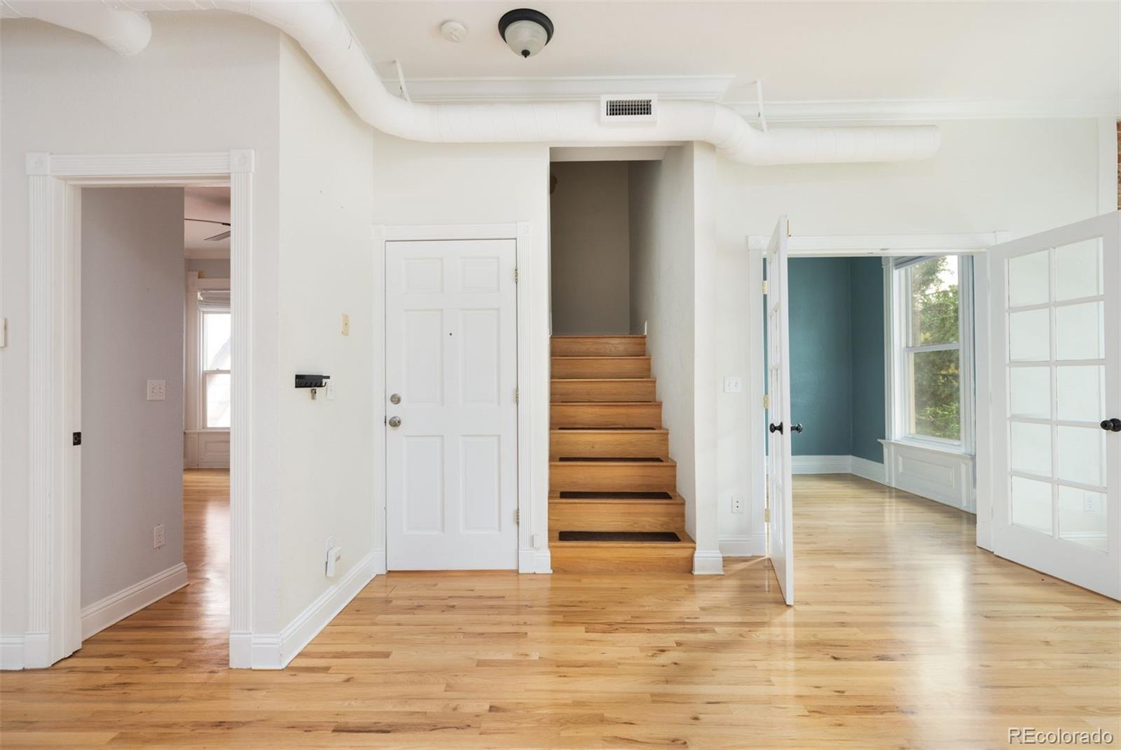 1553 N High Street Unit: 201