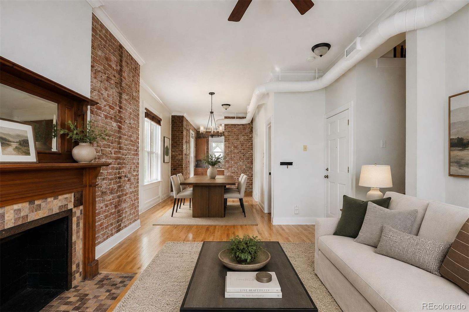 1553 N High Street Unit: 201