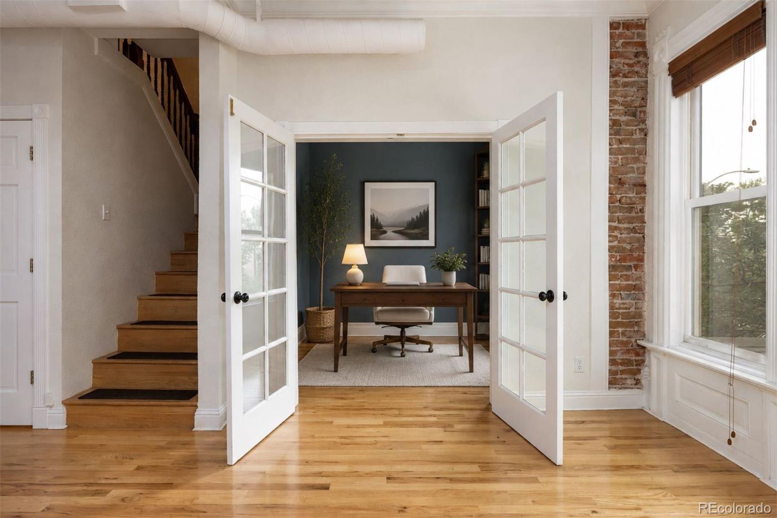 1553 N High Street Unit: 201