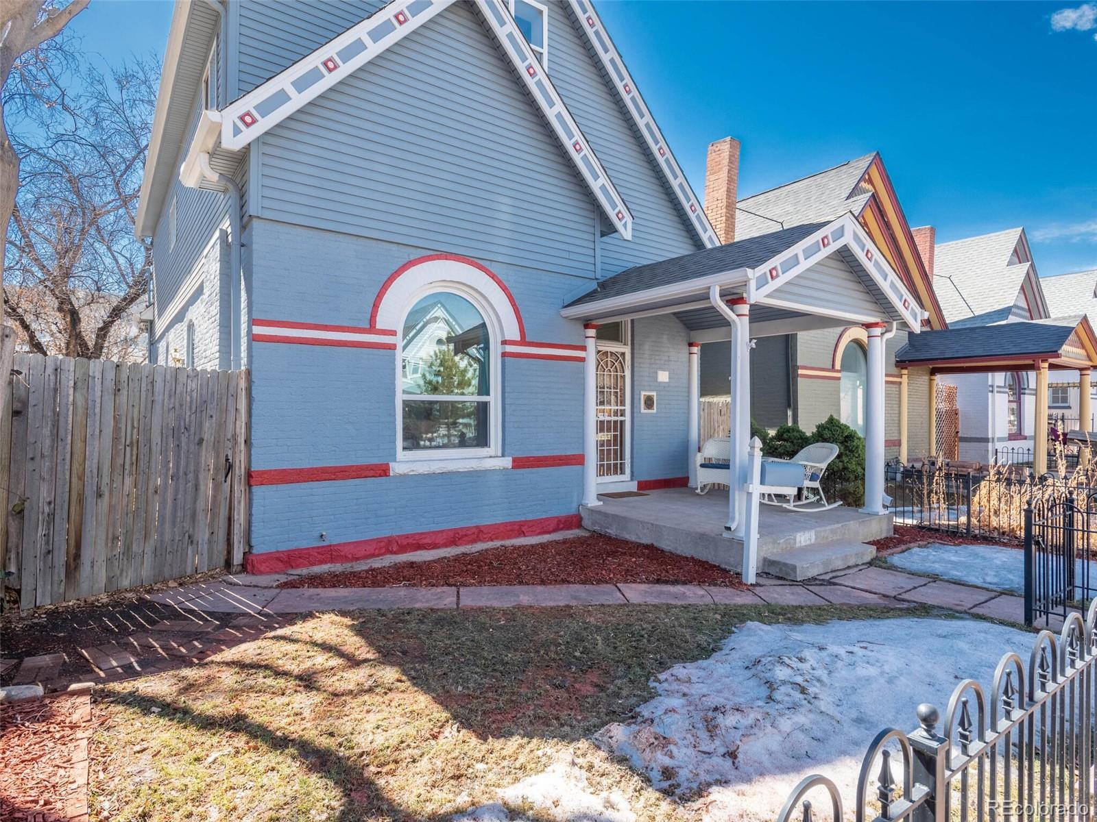 174 W Byers Place