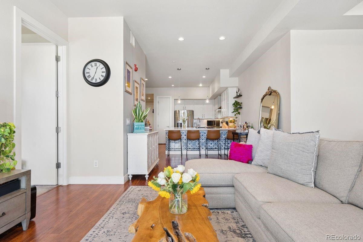 1488 Madison Street Unit: 307