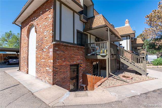 2700 S Holly Street Unit: 115