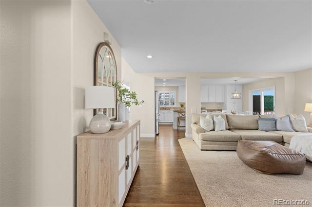 10087 Blackbird Circle