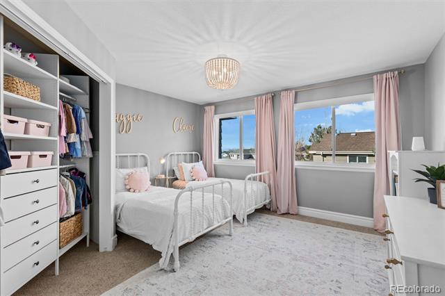 10087 Blackbird Circle