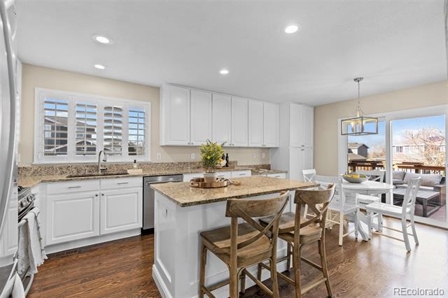 10087 Blackbird Circle