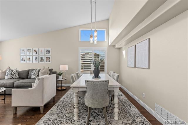 10087 Blackbird Circle