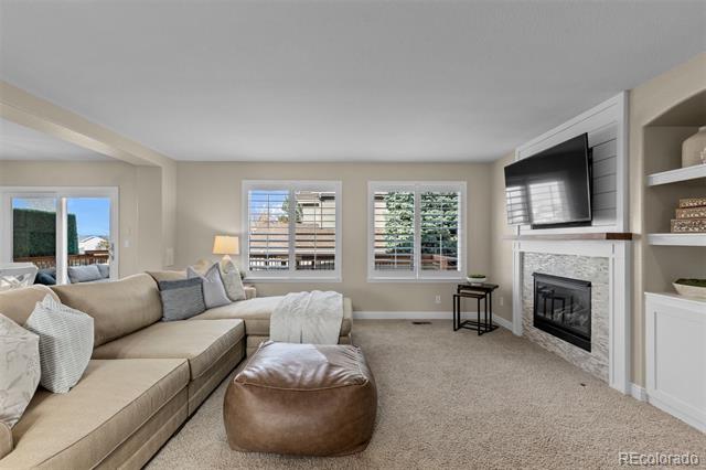 10087 Blackbird Circle