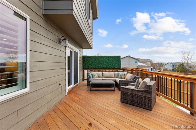 10087 Blackbird Circle