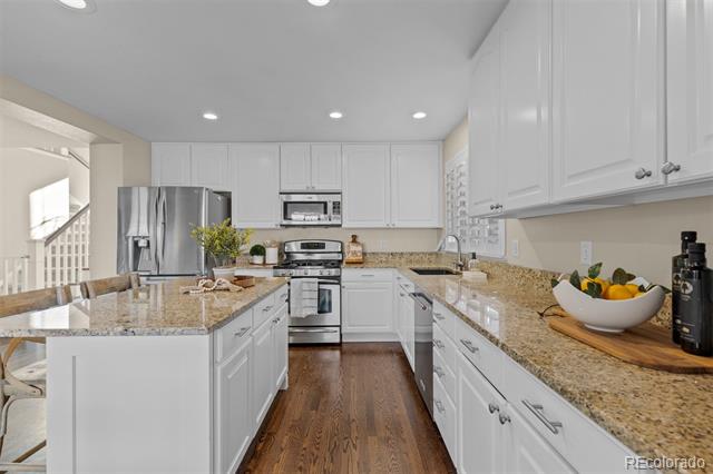 10087 Blackbird Circle