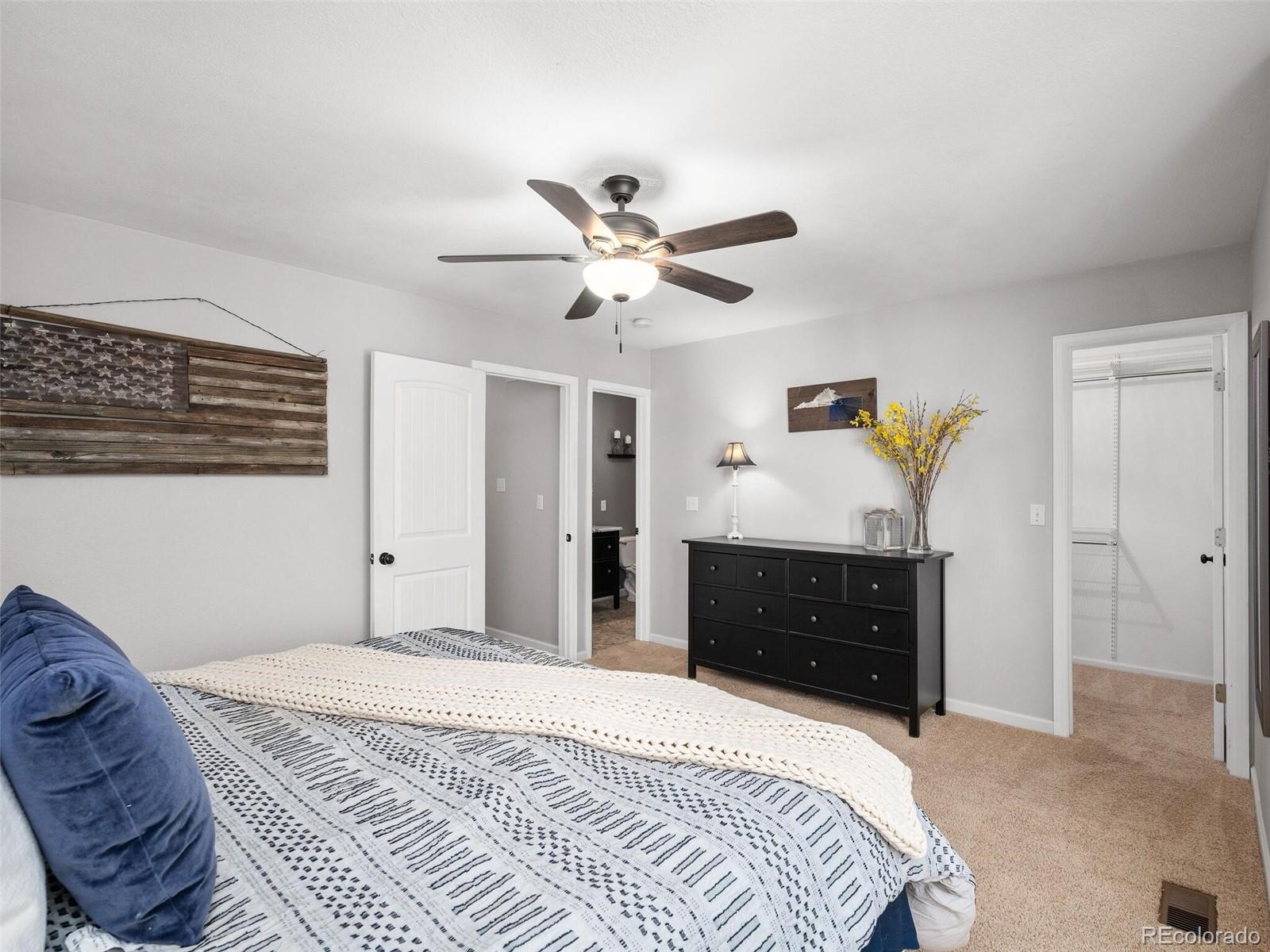 4891 Collinsville Place