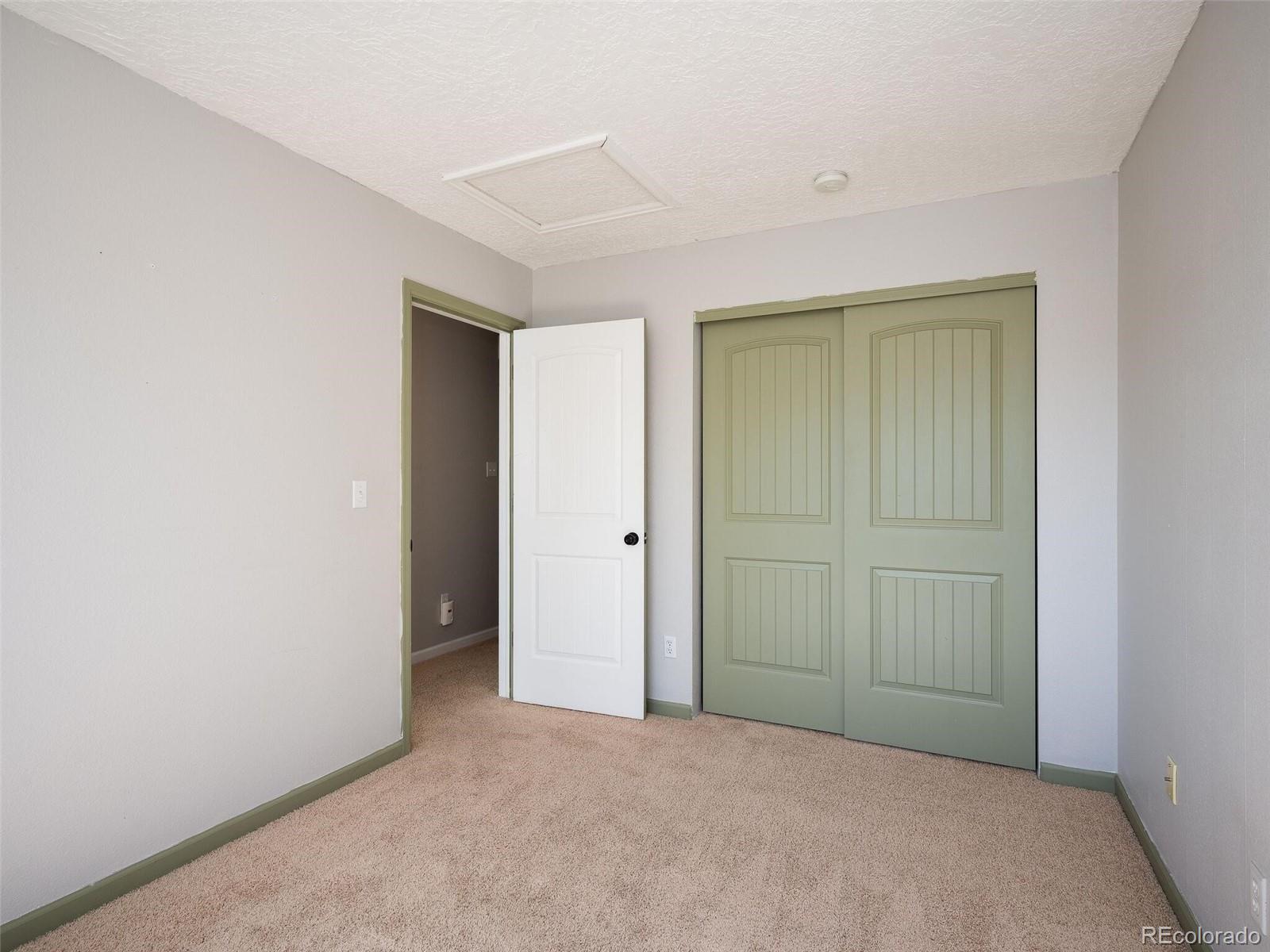 4891 Collinsville Place
