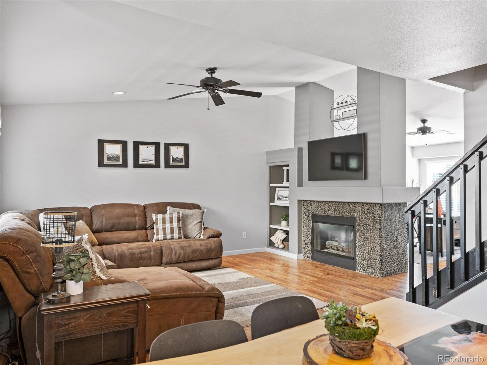 4891 Collinsville Place