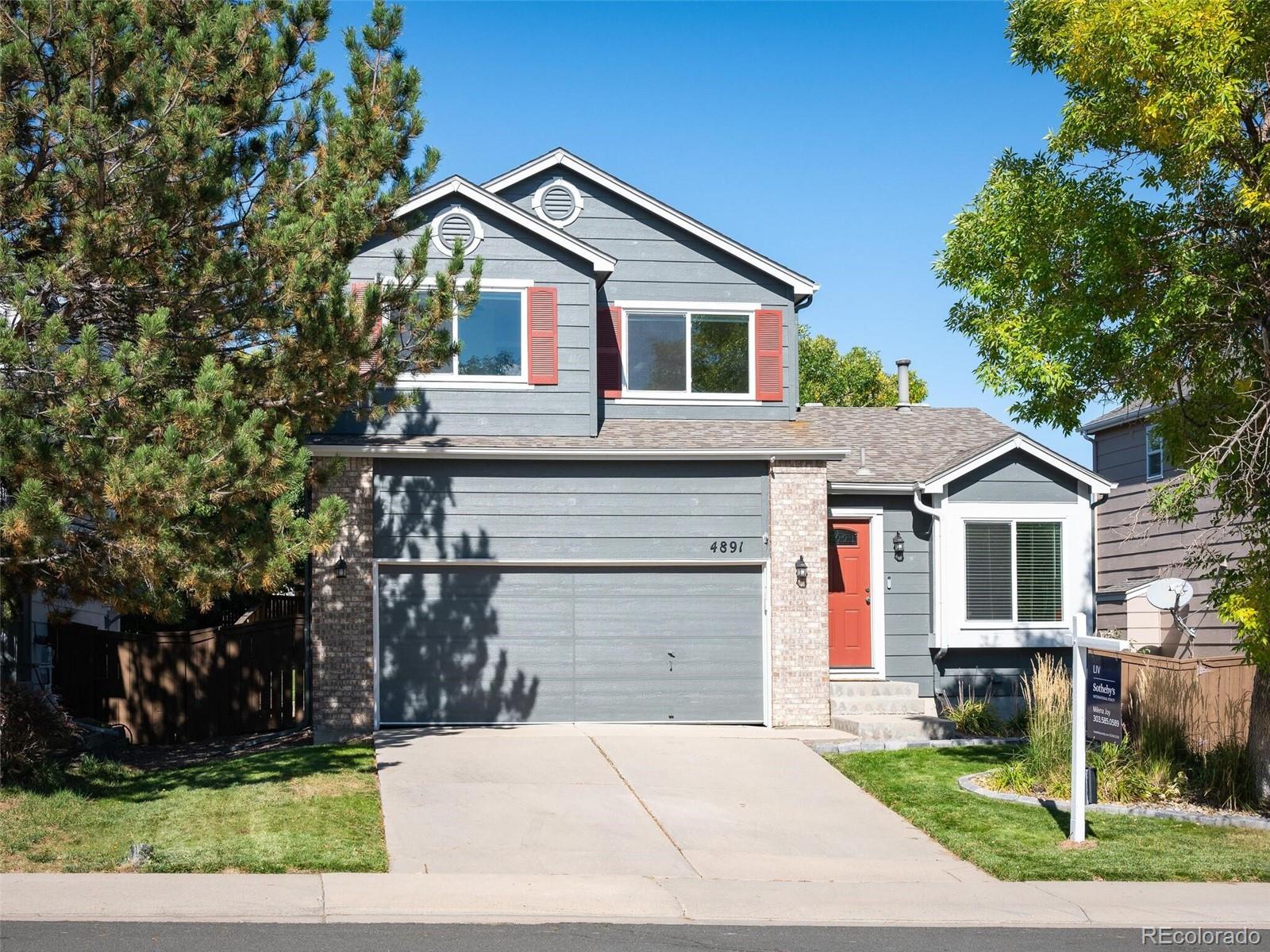 4891 Collinsville Place