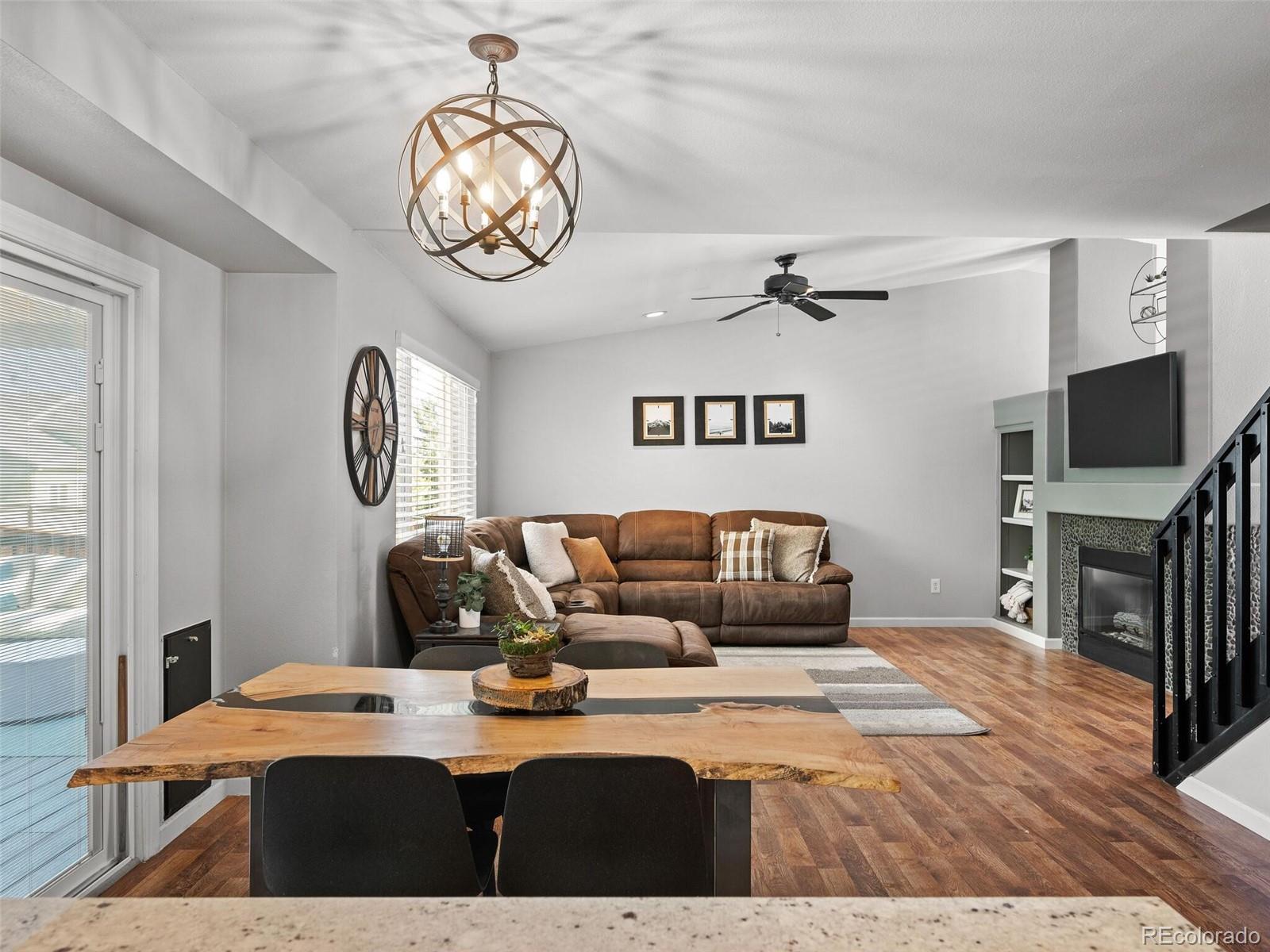 4891 Collinsville Place