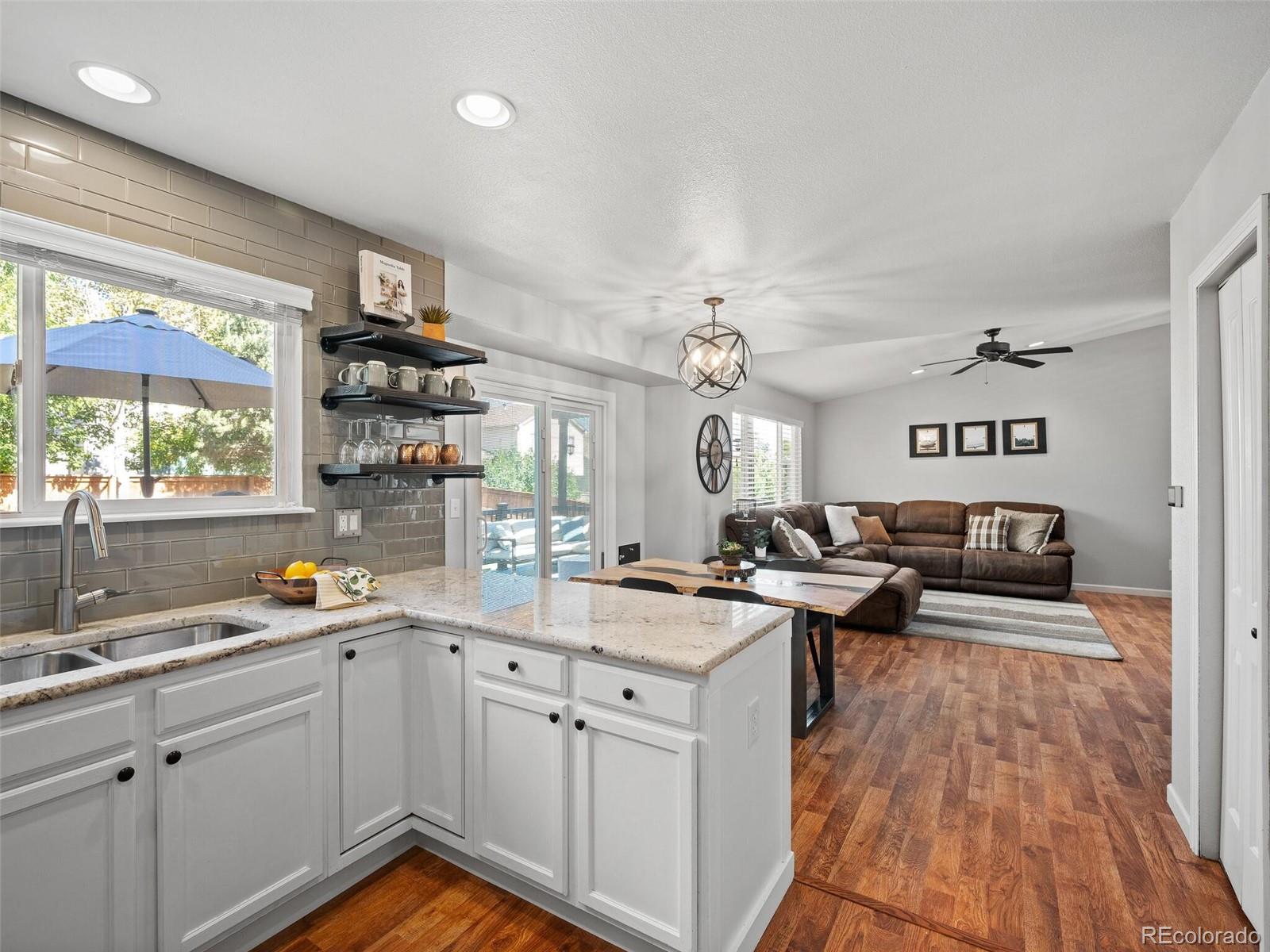 4891 Collinsville Place