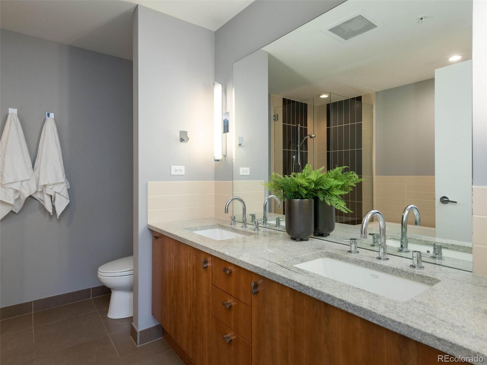 1620 N Little Raven Street Unit: 301