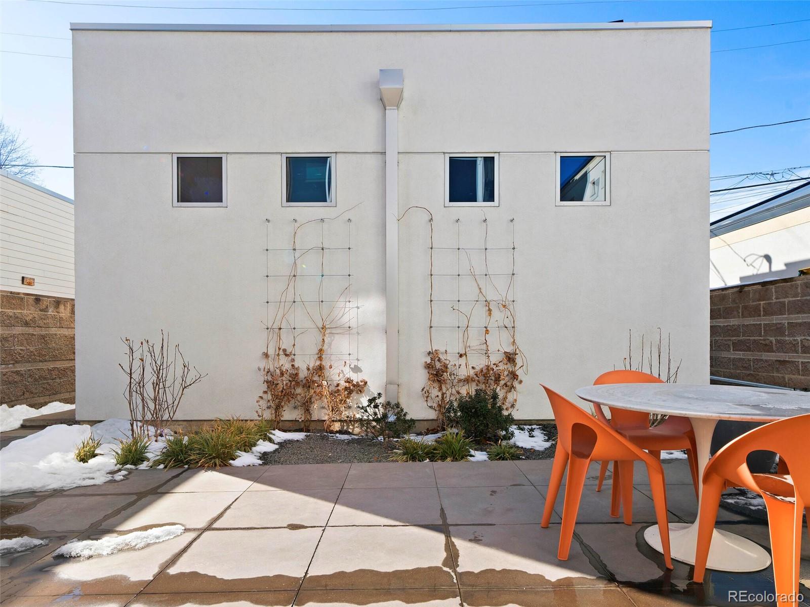 557 Columbine Street