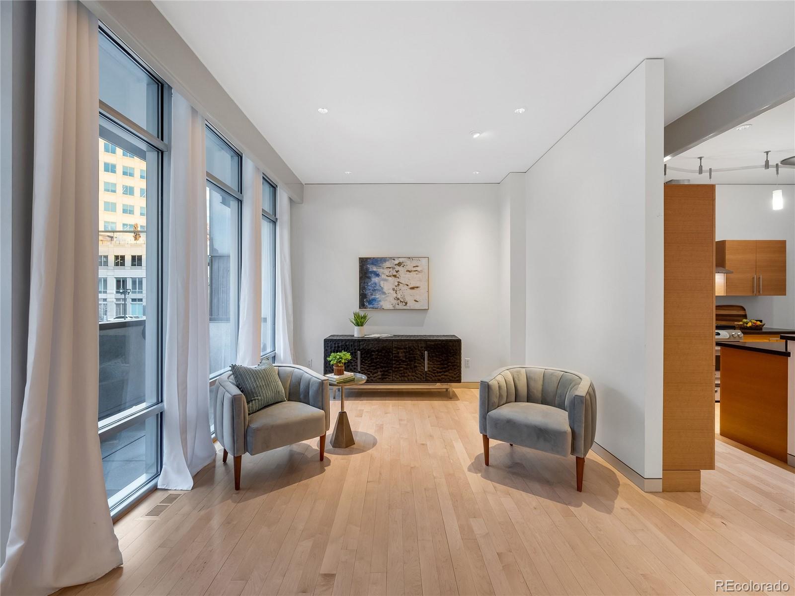 1479 Delgany Street Unit: 4