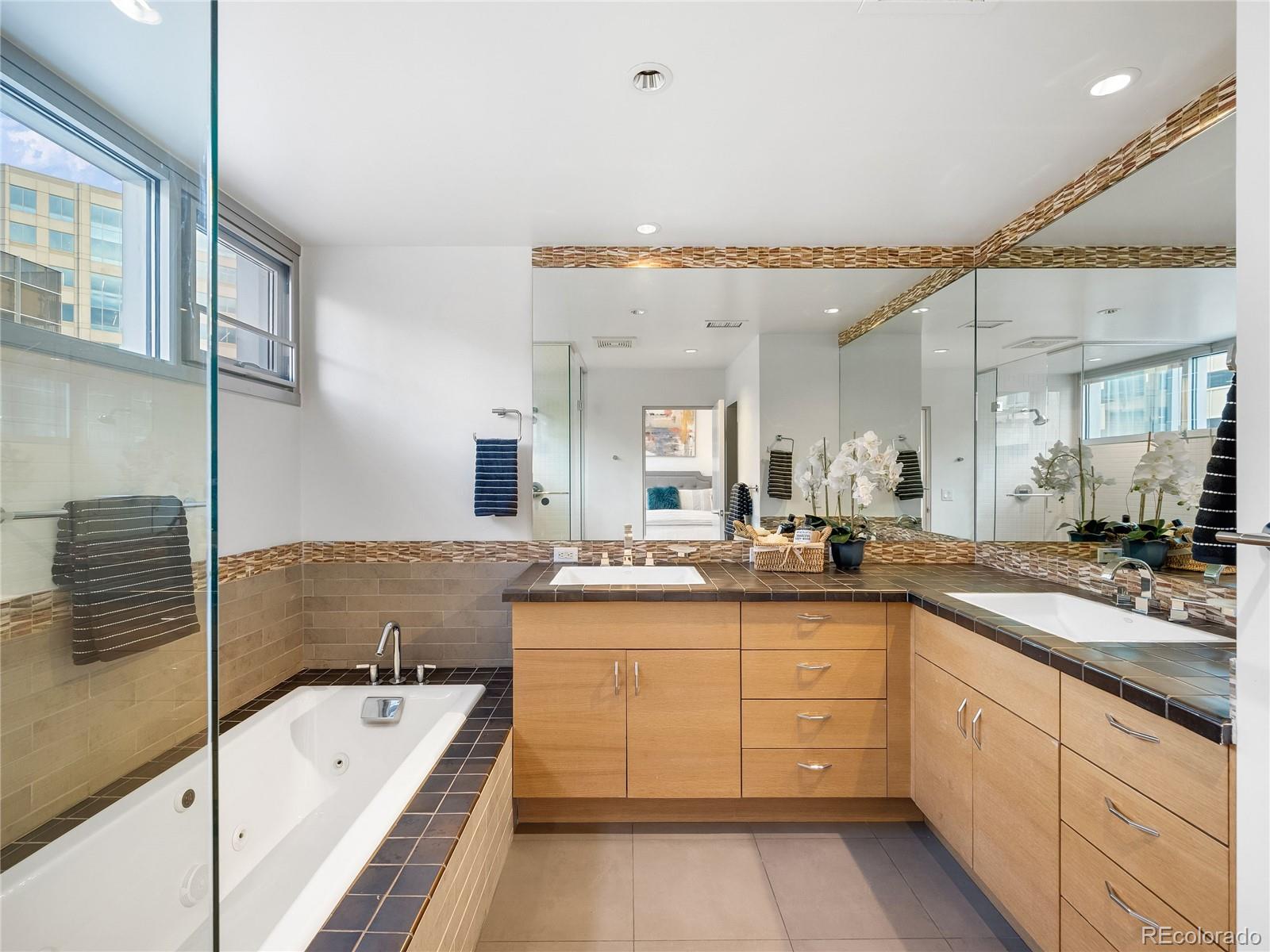 1479 Delgany Street Unit: 4