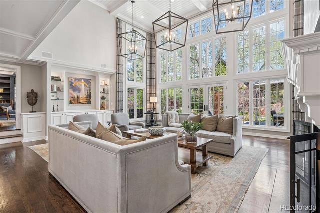 4800 S Lafayette Lane