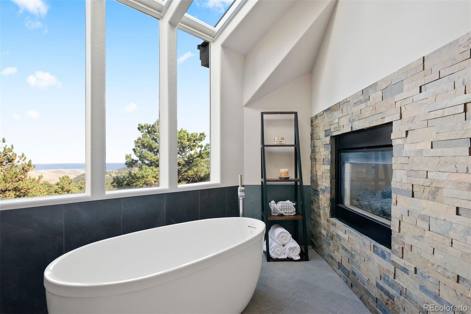 1204 Snowberry Drive