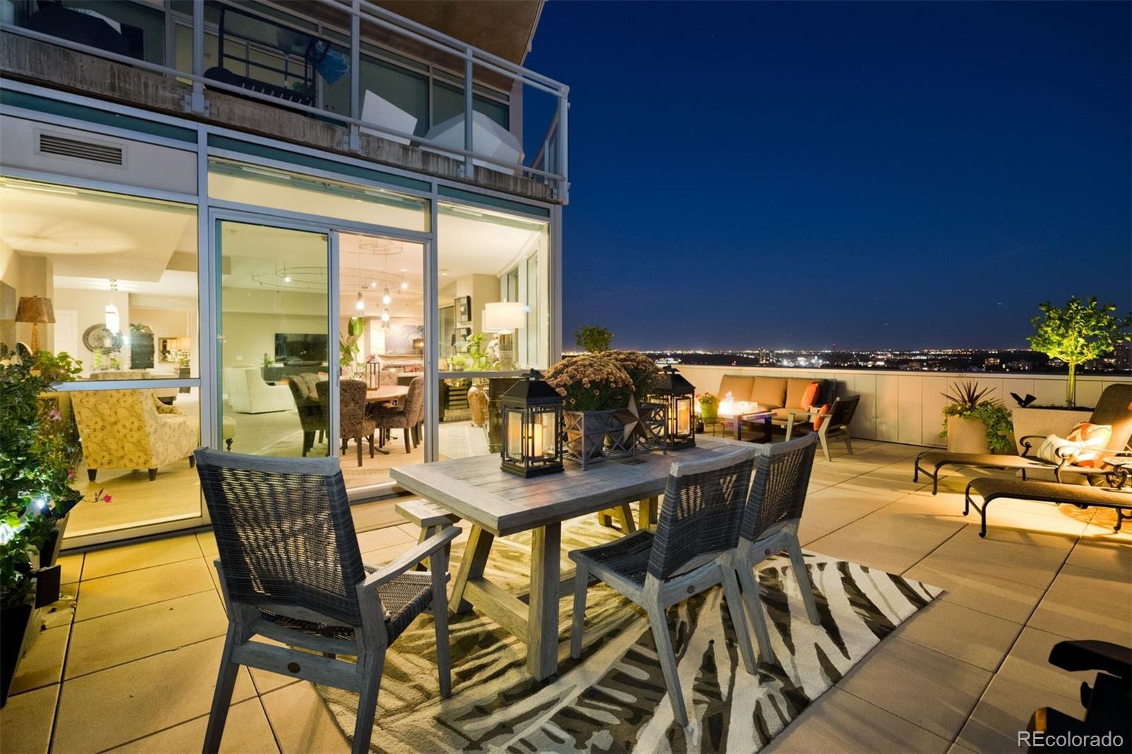 2001 Lincoln Street Unit: 2823