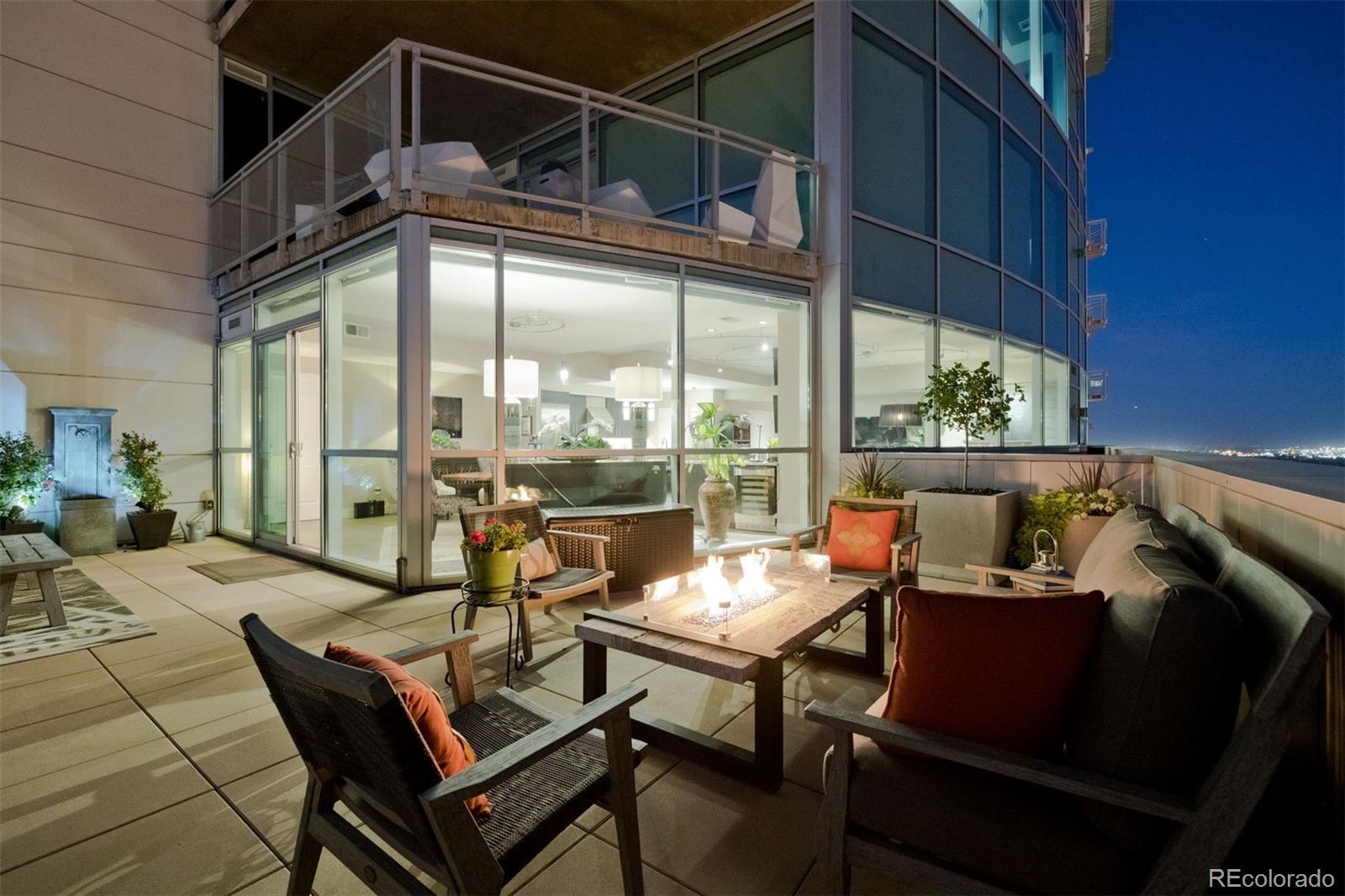 2001 Lincoln Street Unit: 2823