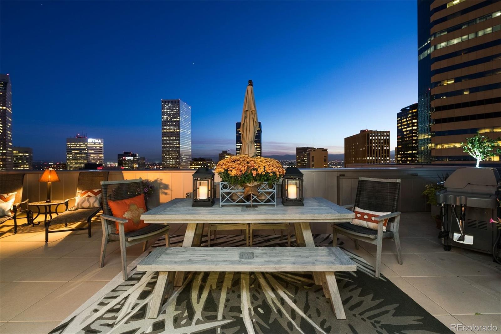 2001 Lincoln Street Unit: 2823