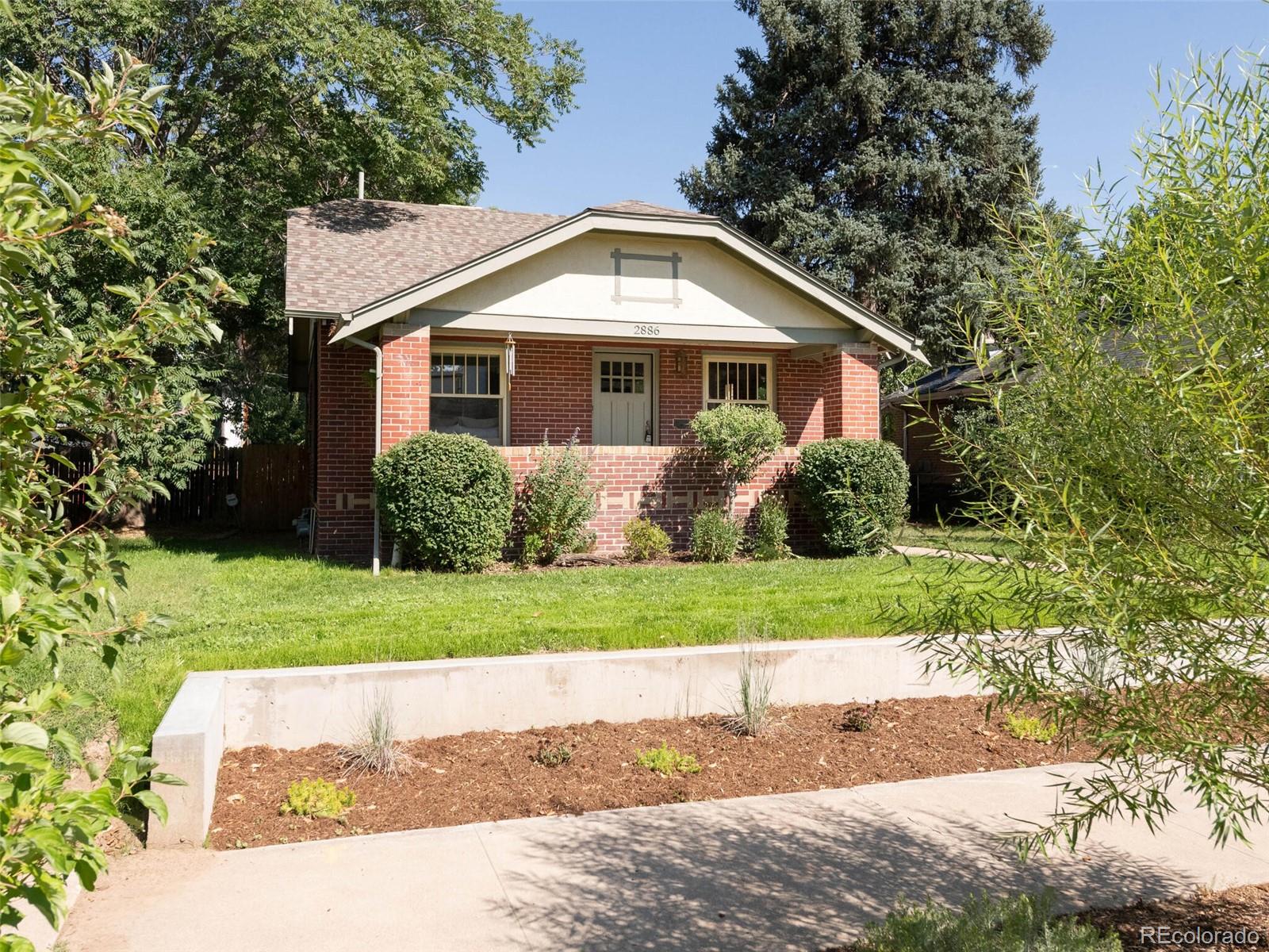 2886 Dexter Street