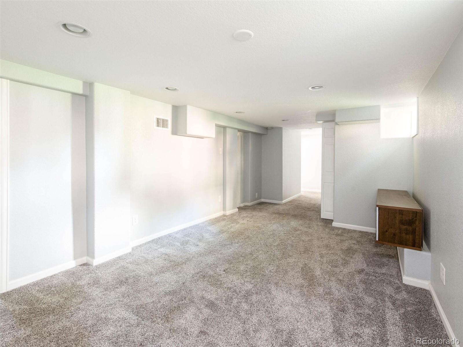 2886 Dexter Street