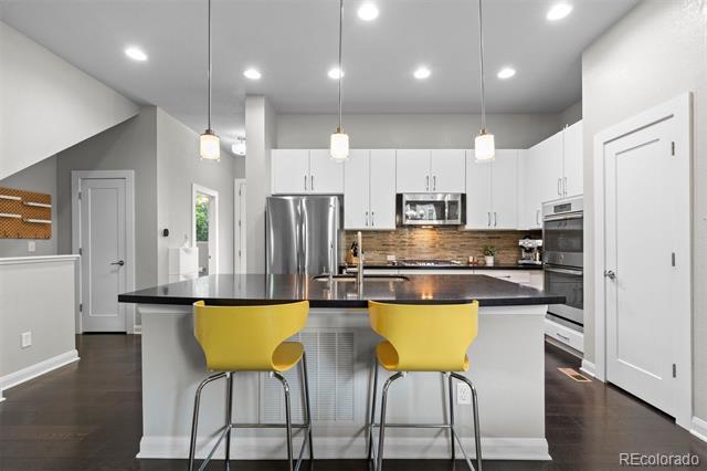 6771 Raritan Drive