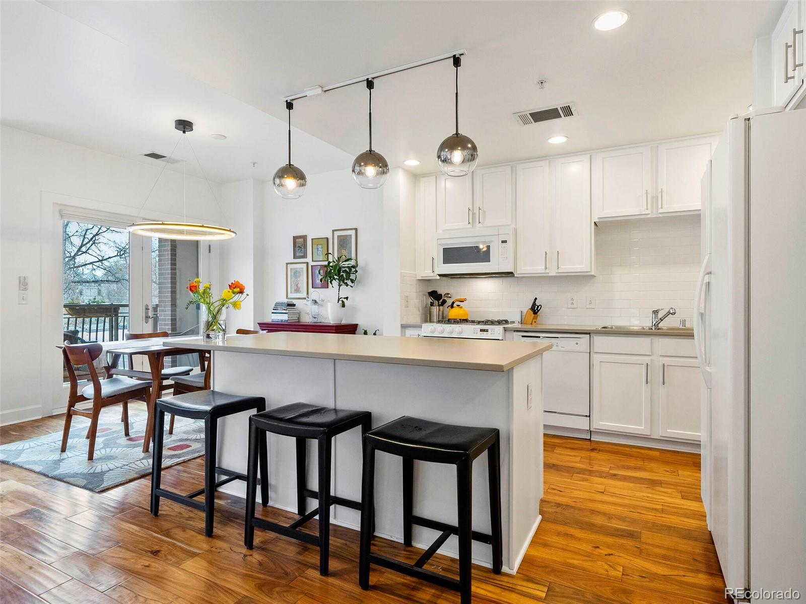 1630 Clarkson Street Unit: 202