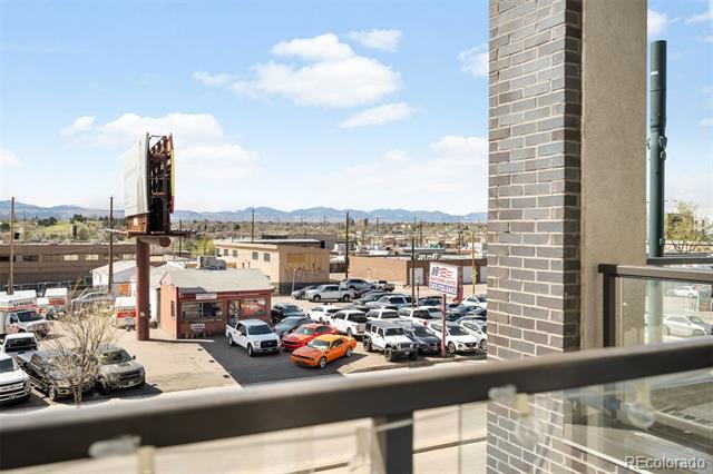 1616 S Broadway Unit: 302