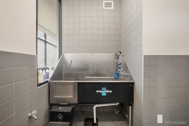 1616 S Broadway Unit: 302