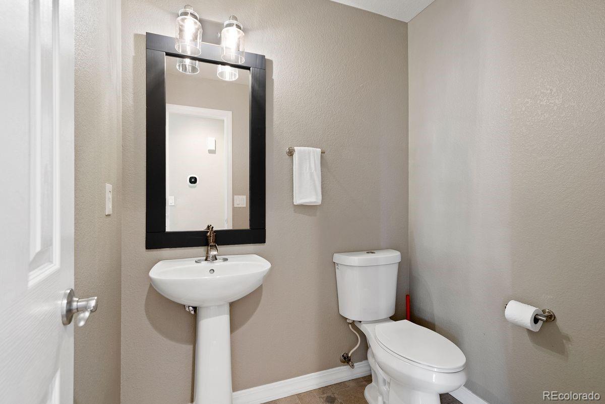 13231 Holly Street Unit: F
